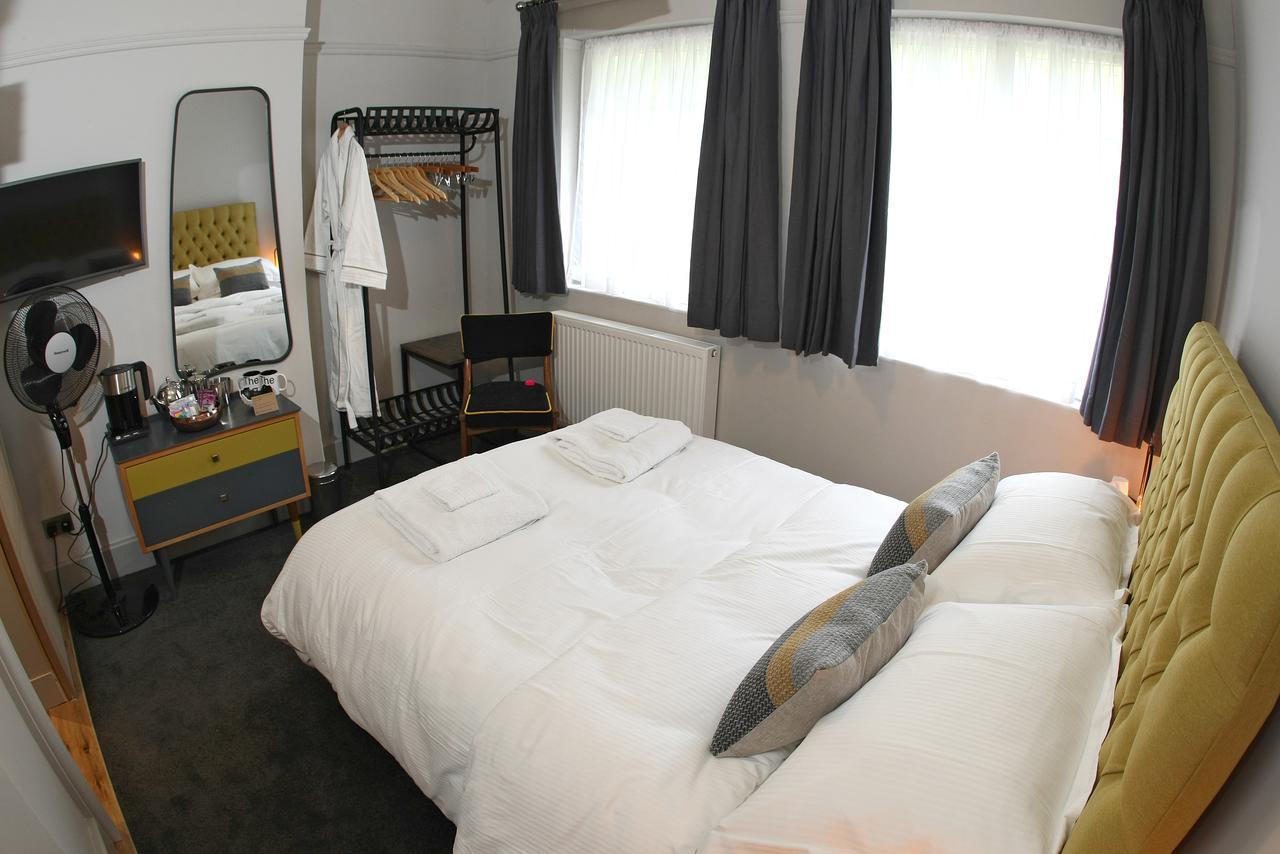 The Black Boy 4* Oxford